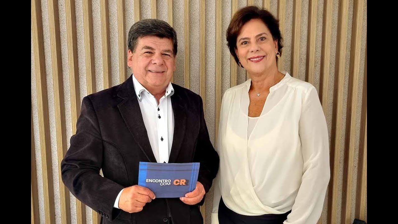 Imagem: Encontro com CR – Adriana Motta, jornalista