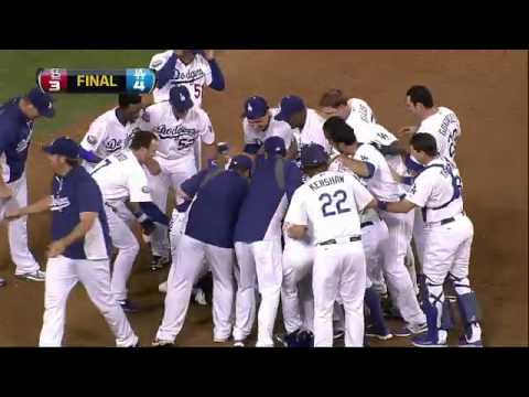 2012/09/15 Cards fall as Dodgers walk off