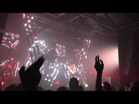 Alan Walker feat. Cathrine Lassen - Faded (Live)