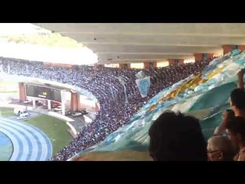 Paysandu 4 x 0 Salgueiro 2012   Entrada em campo