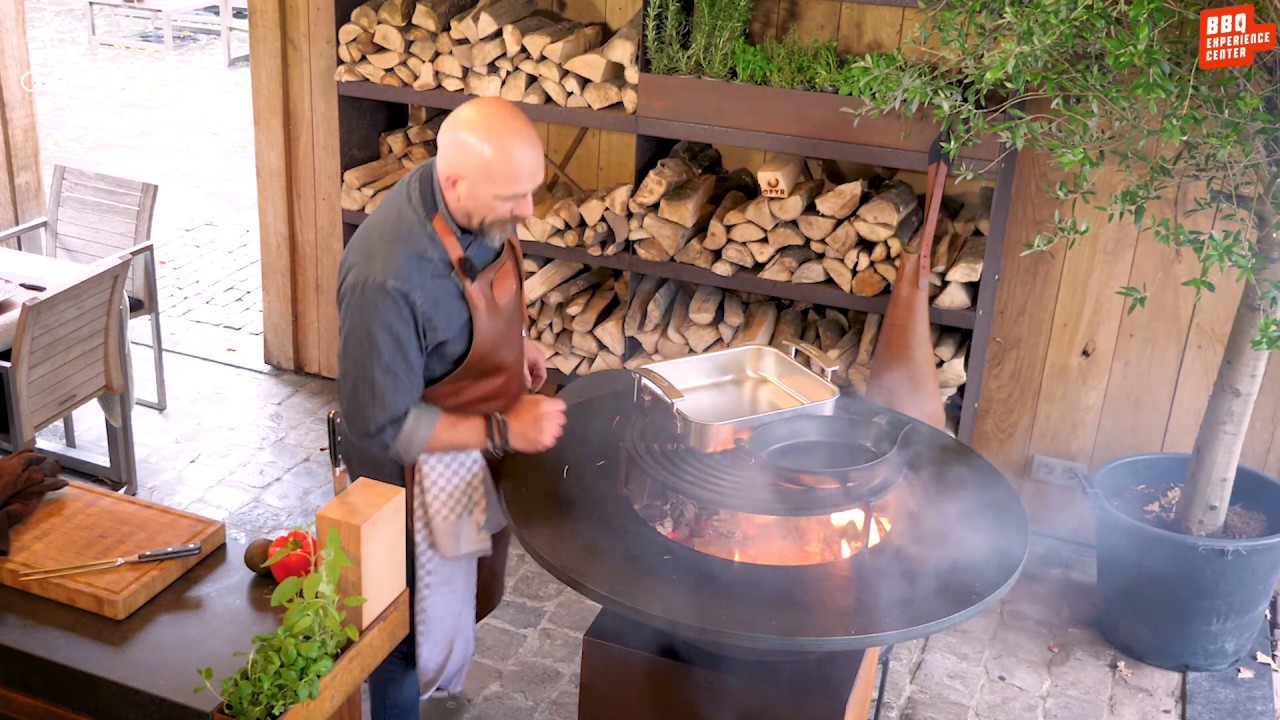 BBQ Experience Center - OFYR grill technieken & mogelijkheden