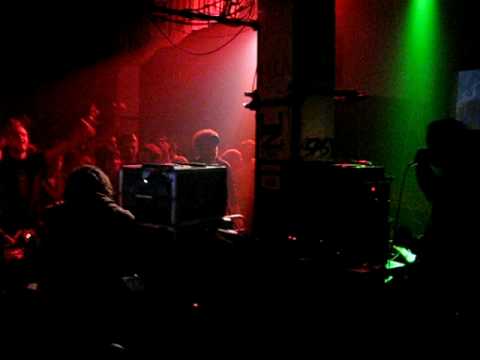 DUB ADDICT MEET BABABOOM EN NAPOLI 131208 002