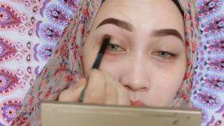 Download lagu Simple make up by asya mp3 Download lagu Simple make up by asya mp3