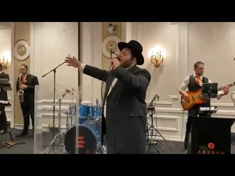 Levy Falkowitz & En3rgy! - 2nd Dance - לוי פולקוביץ עם תזמורת ענרגיה