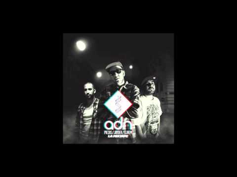 Video thumbnail for Blanco y Negro (remix)