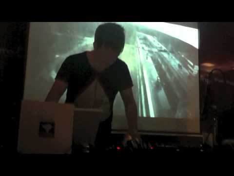 Nev.Era@FNAC Arenas,Microclima Showcase