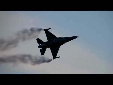 Belgian Air Force F16 Solo Display - Festa al Cel 2017