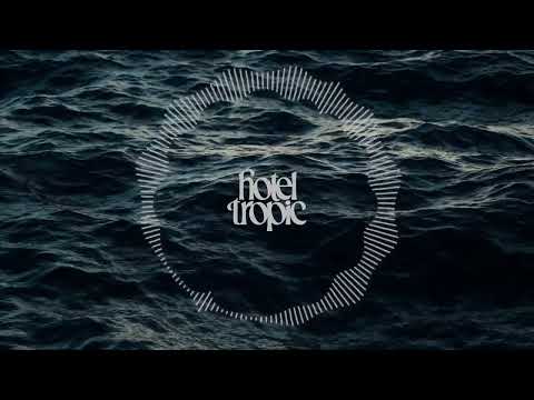 Bicep x Knucks - Glue x Three Musketeers (Hotel Tropic Bootleg)