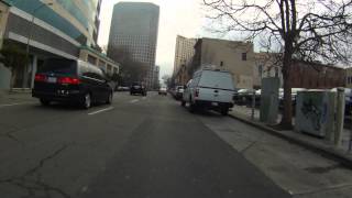 preview picture of video 'Bike Oakland: Foggy Morning Commute through Acorn'