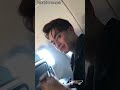 XuKai travel and fans watching his drama on plane beside him 🥰