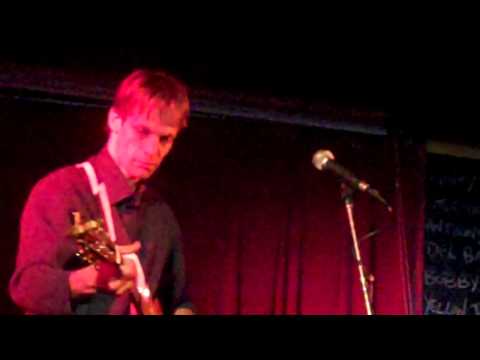 YELLOW JACKET AVENGER - ( WAKEFIELD, QUEBEC - 2010).wmv