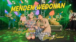 Download lagu MENDEM WEDOKAN - Denny Caknan x Happy Asmara (Lirik   Terjemahan) mp3
