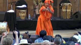 "Aronde Me Meto Yo  Toto La Momposina