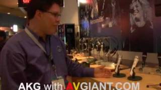 Video thumbnail for AKG ELLEC Female Cardioid Condenser Vocal Microphone AVGIANT by jaam