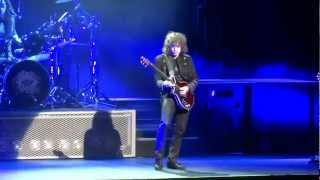 Queen Extravaganza - Marc Martel "Bohemian Rhapsody"