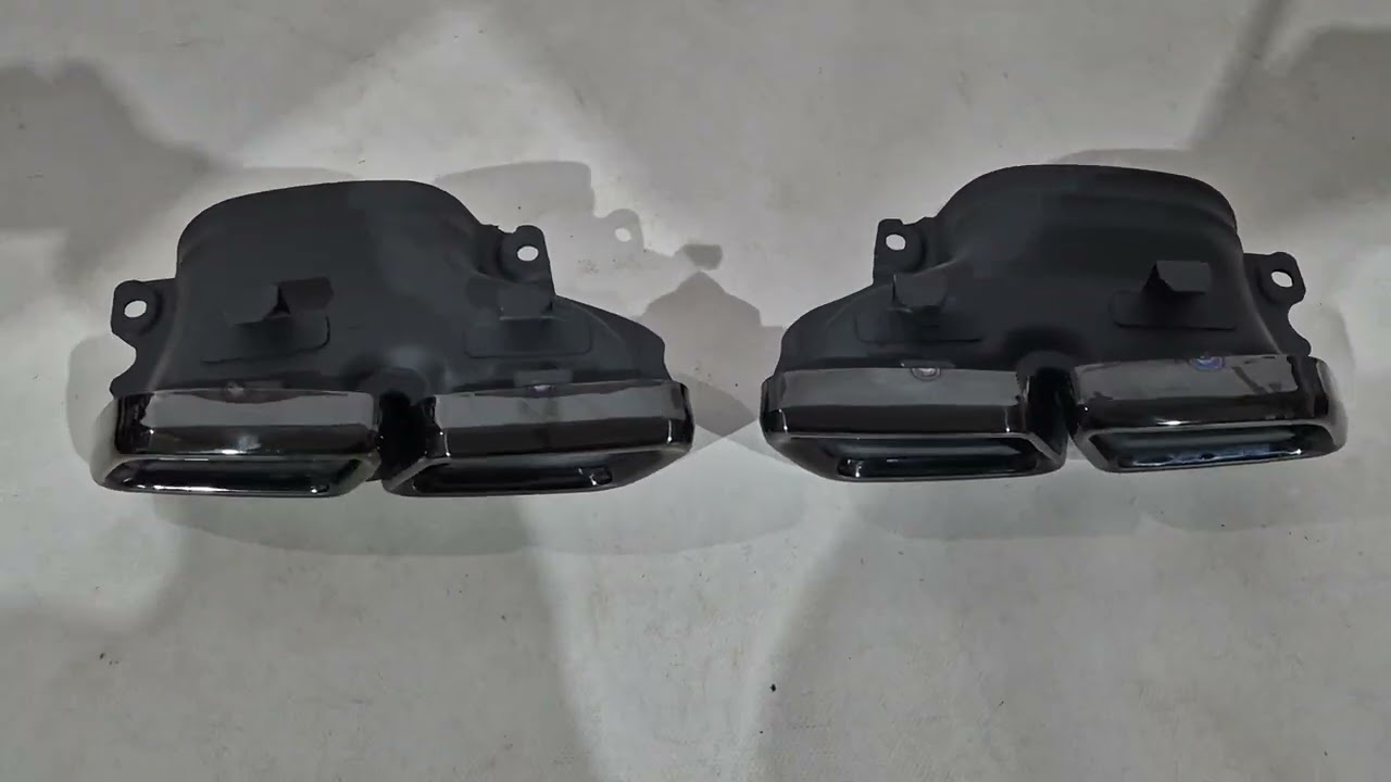 Насадки на Выхлоп Black AMG Video 1