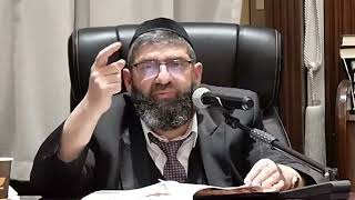 איך תדע אם ה' שמח בך - הרב אייל עמרמי (הרב אייל עמרמי) - התמונה מוצגת ישירות מתוך אתר האינטרנט יוטיוב. זכויות היוצרים בתמונה שייכות ליוצרה. קישור קרדיט למקור התוכן נמצא בתוך דף הסרטון