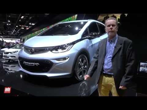 2017 Opel Ampera-e [MONDIAL DE L’AUTO] : une rivale pour Tesla ?