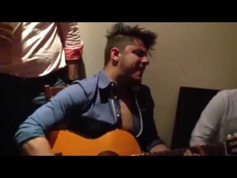 Cristiano Araújo - Maus Bocados | Voz e Violão (Acústico)