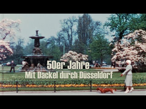 Düsseldorf 50er Jahre color - Mit Dackel durch die Stadt