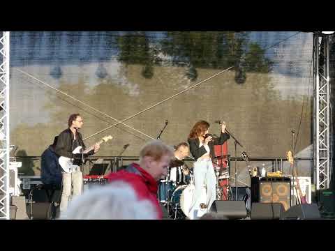 Feel That Naturally - Jennifer Brown @ Bläsinge Gård 2023-07-13