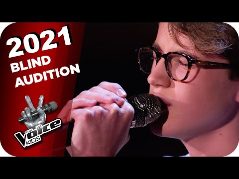 FINNEAS - Break My Heart Again (Arthur) | The Voice Kids 2021 | Blind Auditions