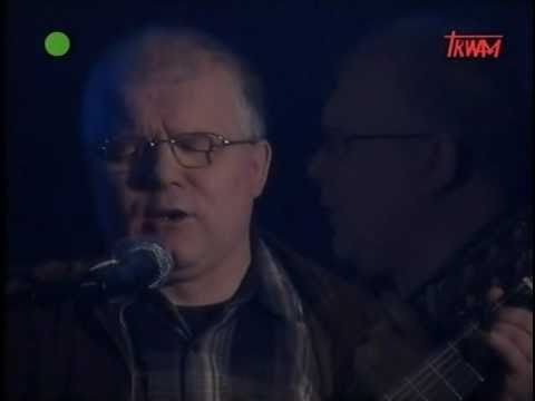 Oskarżeni o wierność - Andrzej Kołakowski