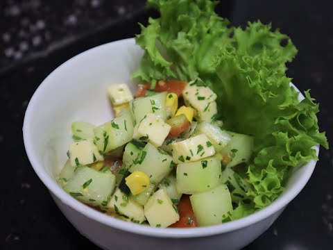 Ensalada de pepino fresca