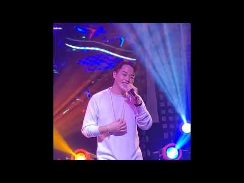 Win Vang Special Song