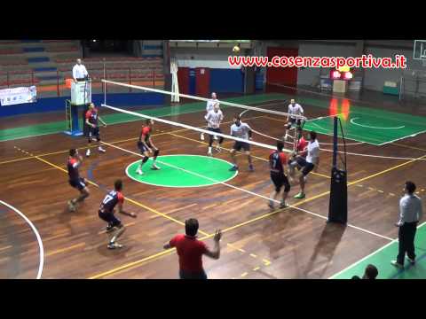 DeSetaCasa Conad Vena CS - Virtus Potenza, pallonetto di Illuzzi