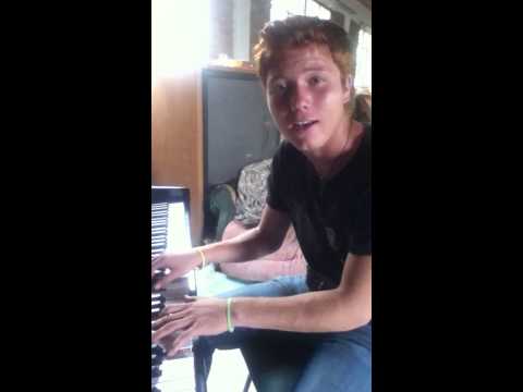 Con Luis Delfino. El Yiyo.