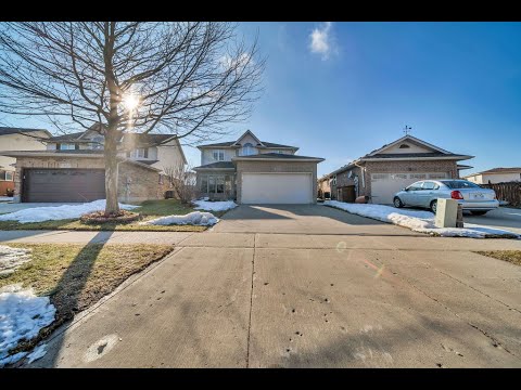 House For Sale - 44 Country Club Drive, Cambridge, ON N1T 1Z7