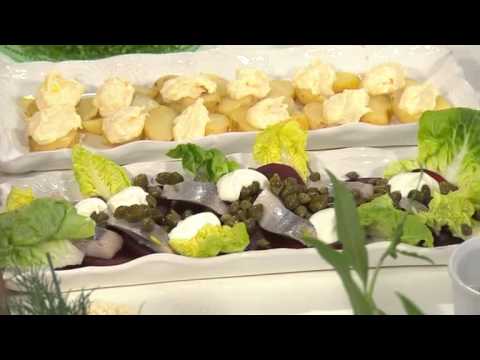 Så imponerar du vännerna med den godaste midsommarsillen - Nyhetsmorgon (TV4)