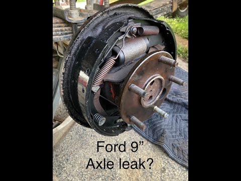 Ford 9 Inch axle seal leak!