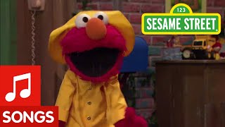 Sesame Street: Elmo&#39;s Jumping In Puddles
