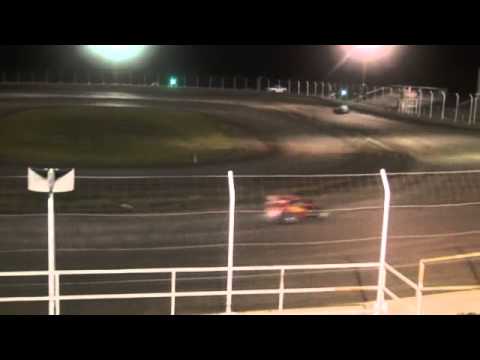 091215 DWARFS FEATURE