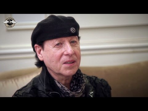 Scorpions - Interview Klaus Meine - Paris 2015 - TV Rock Live - Traduction en Français
