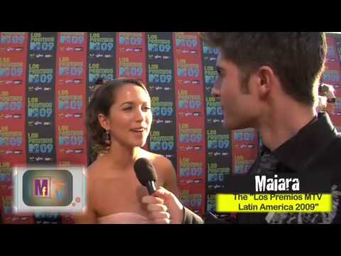 Maiara Walsh Interview  MTV Los Premios 09 on red carpet