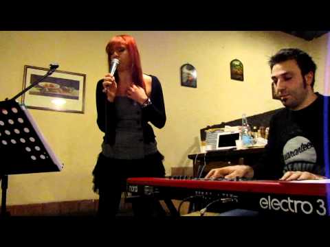 Someone like you - Adele (Gabriella&Luccio Acoustic cover LIVE )