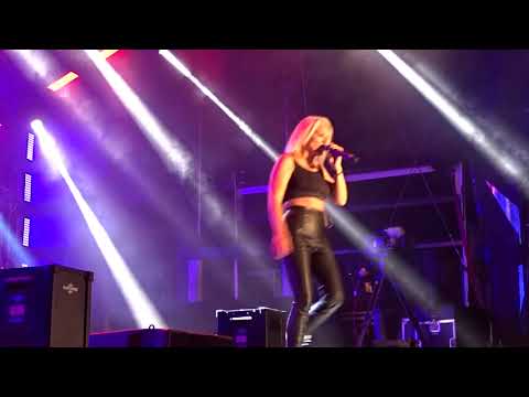 Michelle Live @CSD Cologne Pride 2021 – In 80 Küssen um die Welt