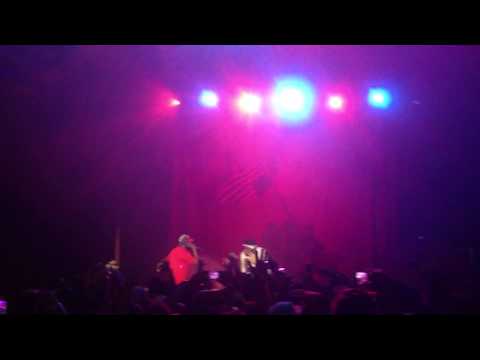 A$AP Rocky & Schoolboy Q - "Hands on the Wheel" (Live at the Hollywood Palladium)
