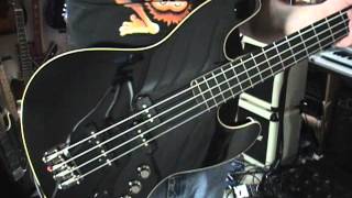 2011 Fender Aerodyne Jazz Bass Guitar Review By Scott Grove