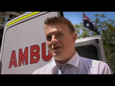 Recruits  Paramedics Series 1 Episode 1