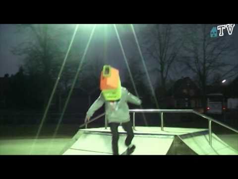 Housebatze im Skaterpark /// Pure Action