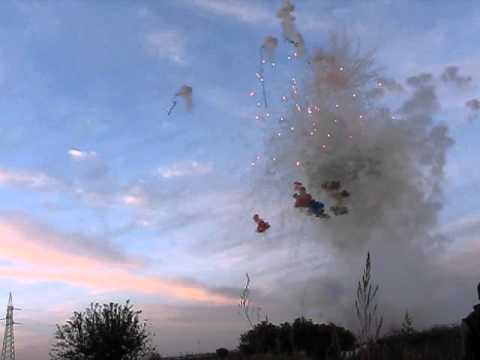 San Trifone - Adelfia 2012 : Ferraro "La Tirrena Fireworks"