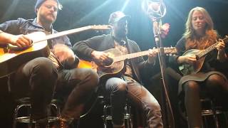 Gorgeous Acoustic &#39;Fire Red Horse&#39; - The Lone Bellow