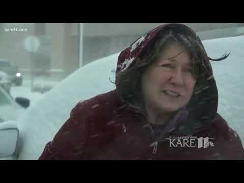 Snow, wind hits Chaska, south metro