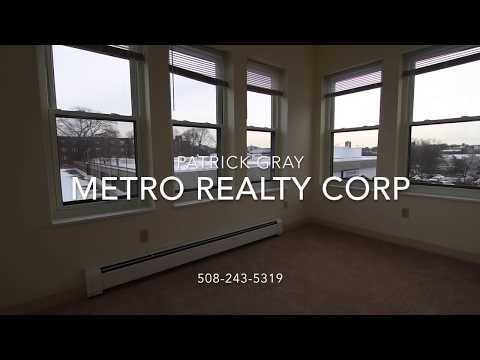 Coolidge Corner, Brookline MA  --- 1.5 Bedroom Apartment