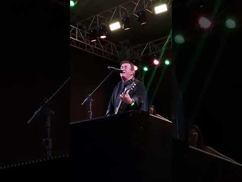 Amado Batista Eu quero é namorar Sericita Minas Gerais - 2026