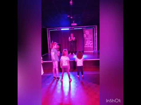 Joe Griffiths Singing Showreel